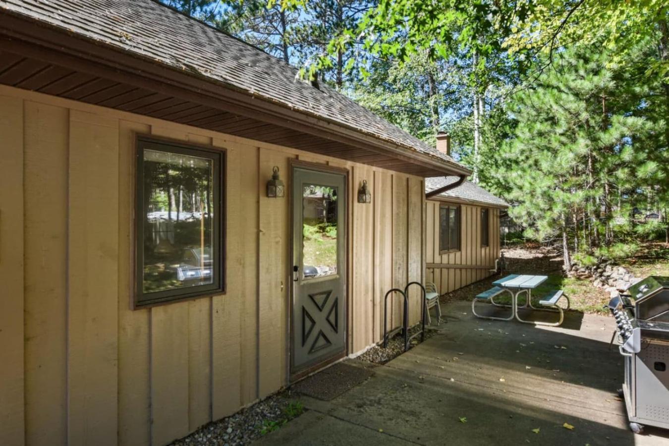 Bayview Resort Sunset Lookout Cabin 6 Saint Germain Exterior photo
